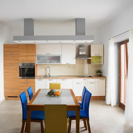 Seaside On A Very Quiet Location, Heated Pool And Panoramic View, 170 M From The Willa *